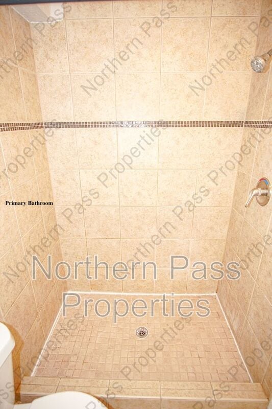 Building Photo - 4433 N Stanton 507