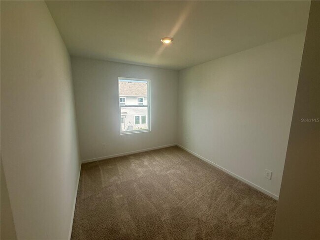 Building Photo - 1562 Plank Pl