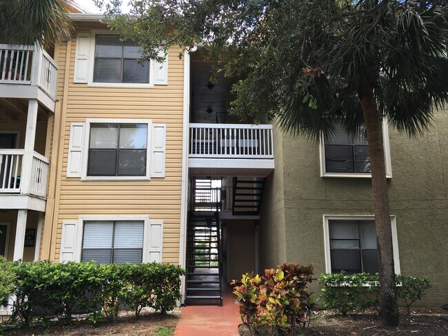 Primary Photo - 225 S Tropical Trail