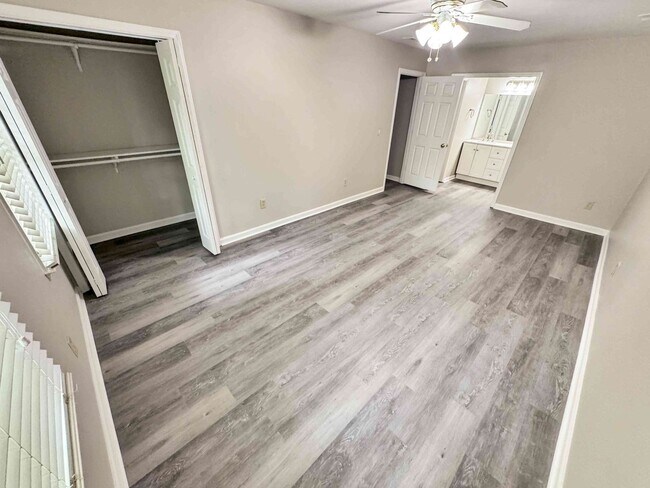 Building Photo - Renovated 4BR Home in Walton HS East Cobb