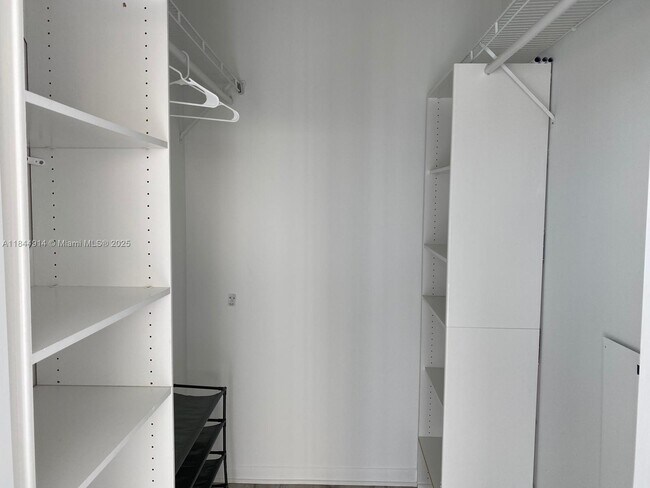 Building Photo - 244 Biscayne Blvd