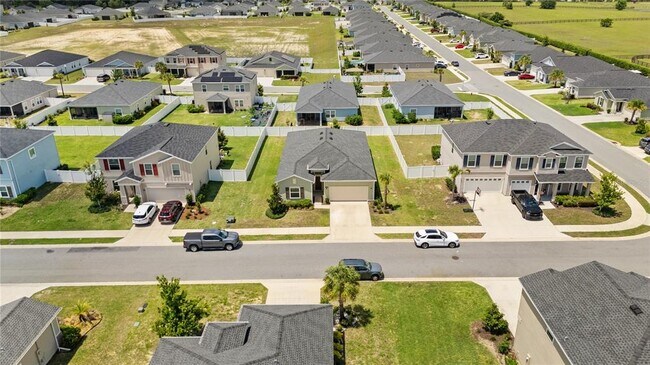 Building Photo - 5637 SW 93rd St