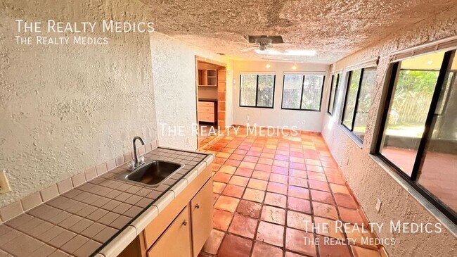 Building Photo - 1654 Cumin Dr