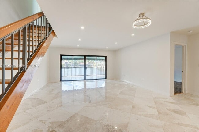 Building Photo - 8352 Dundee Terrace