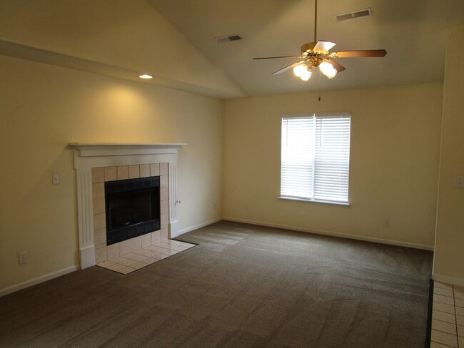 Building Photo - 4404 W Jeana Ct