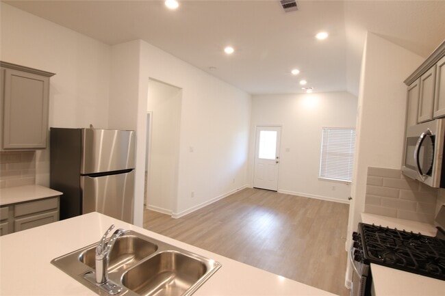 Building Photo - 4823 Eldorado Rose Pl