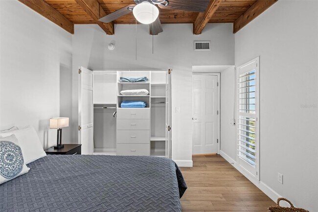 Building Photo - 200 120th Ave W