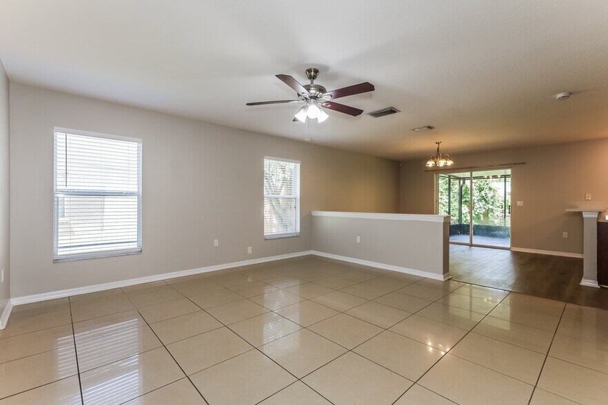 Building Photo - 11821 Mango Cross Ct