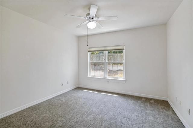 Building Photo - 3400 Welborn St