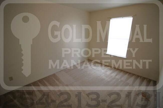 Building Photo - 3402 Barcelona Dr