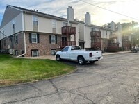 Building Photo - 3039 SW Maupin Ln