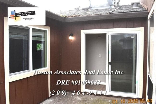 Building Photo - 3124 Kelley Ct