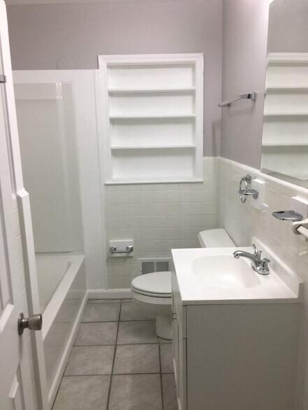 Bathroom - 110 Gilliland Ave