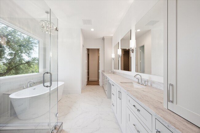 Building Photo - 3735 Tartan Ln