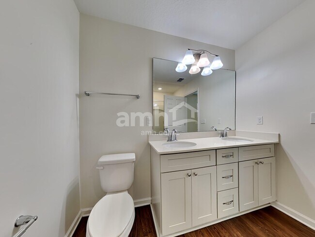 Building Photo - 155 E Jayce Way