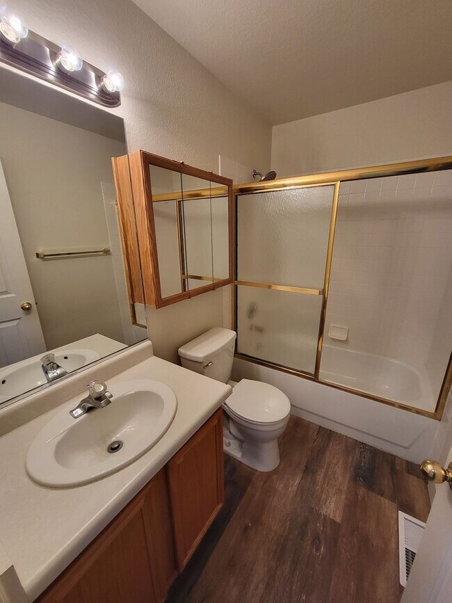 Building Photo - 1240 Shadowridge Dr