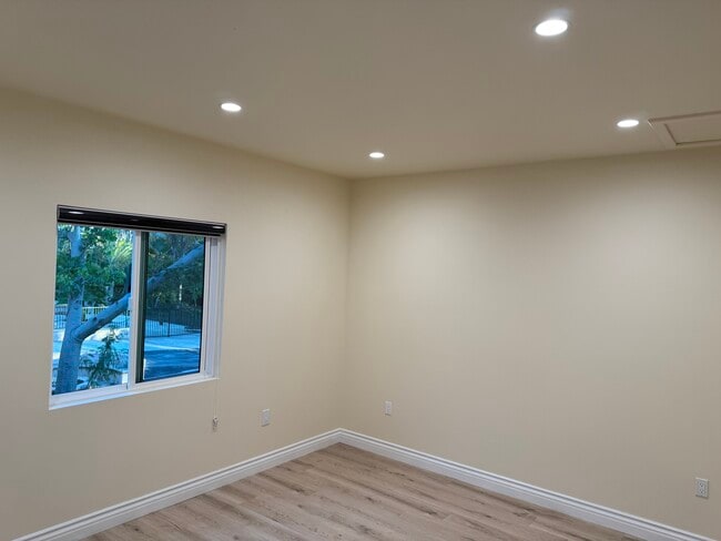 Building Photo - 9857 Foothill Blvd