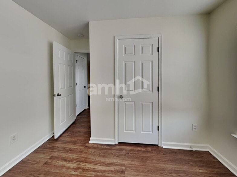 Building Photo - 3 Byswick Ct