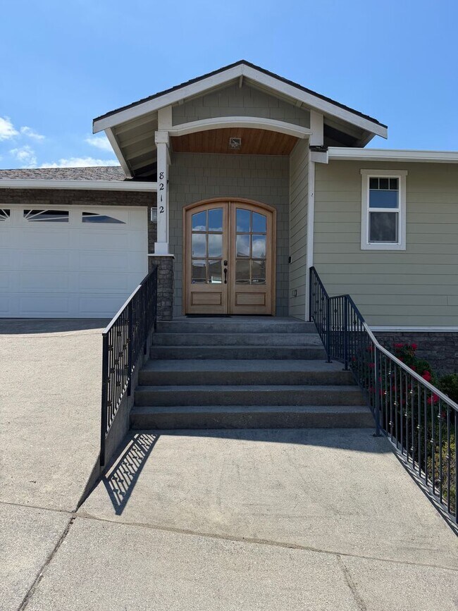 Building Photo - Military Discount - Please Inquire! ~ Whiskey Ridge View Home | 5 Bed + Bonus Living Space with O...