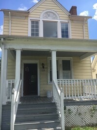 Building Photo - Charming Colonial on Corner Lot  in Northside