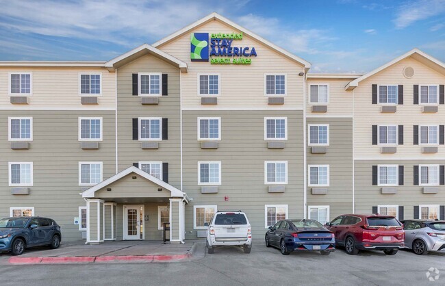 Building Photo - Extended Stay America Select Suites - Omaha