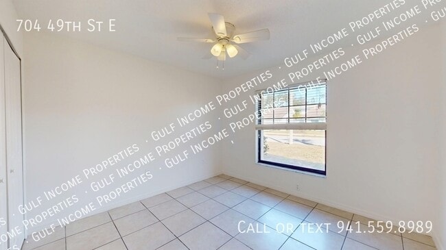 Building Photo - 704 49th St E