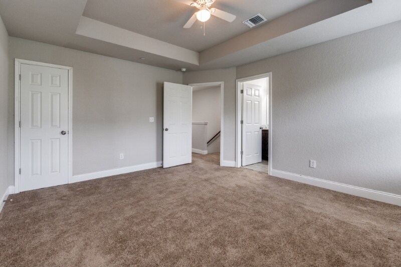 Building Photo - 7813 Savannah Brooks