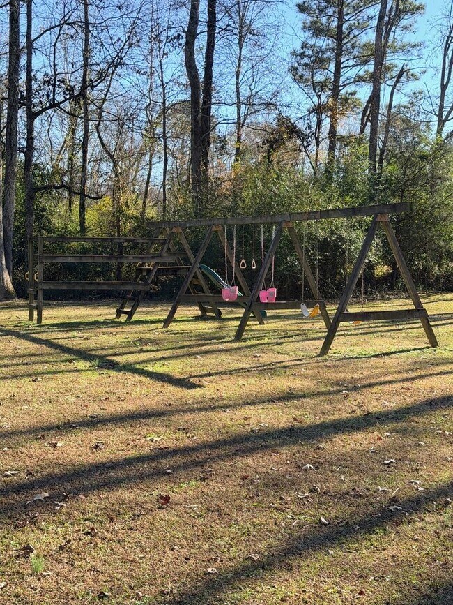 Building Photo - 103 Chestnut Ridge