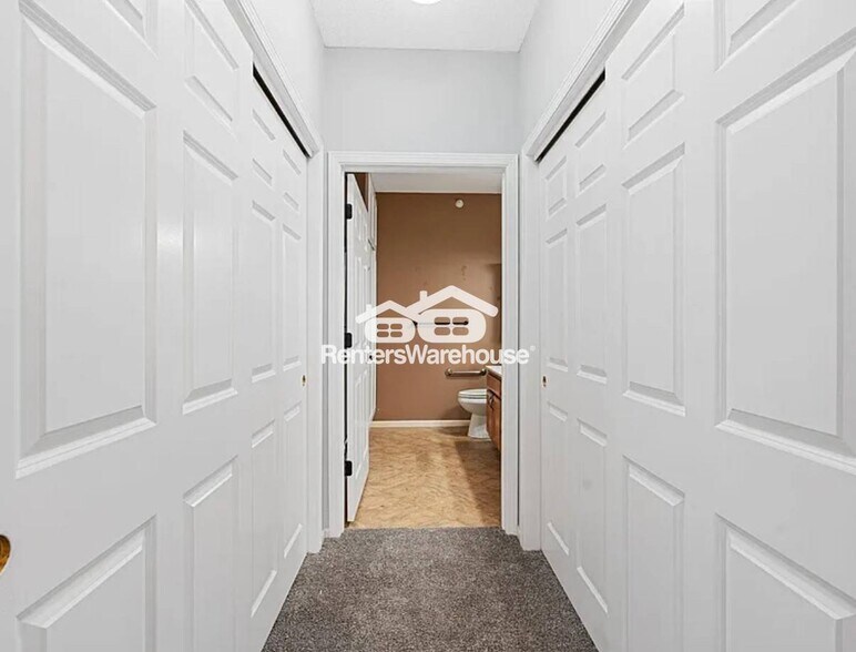 Building Photo - 3800 85th Ave N