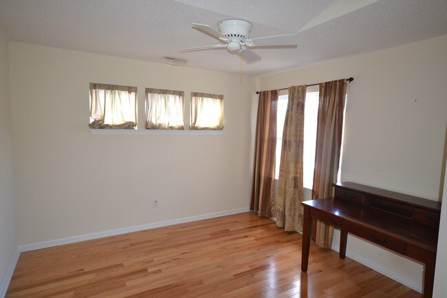 Building Photo - 39B Jacobs Way Dr