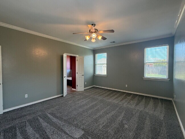Building Photo - 3-bedroom, 2-bath home with a dedicated study located in The Creeks at Wimberley