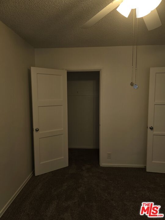 Building Photo - 6243 S Fairfax Ave