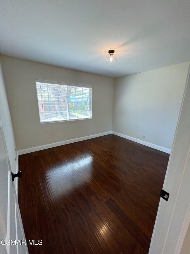 Building Photo - 7472 Ponce Ave