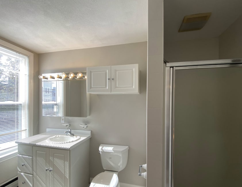 Building Photo - 11 Beacon St