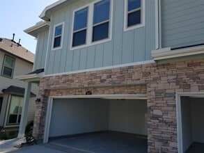 Building Photo - 535 Bristol Tide Ct