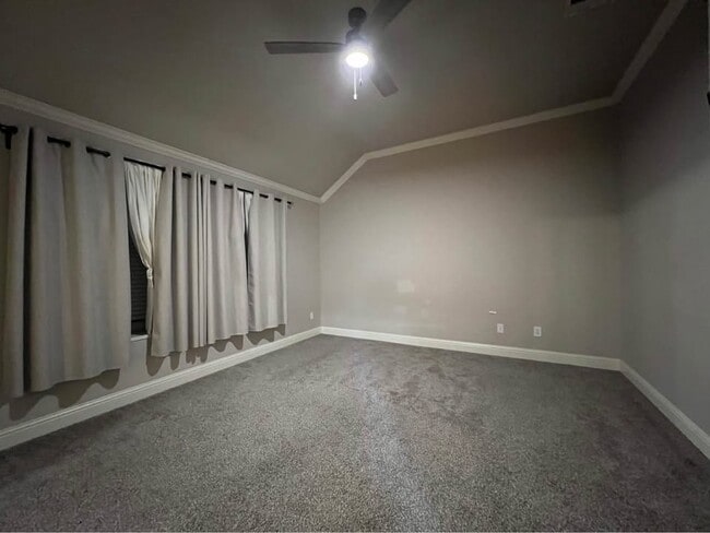 Building Photo - 3628 Carmel Mountain Dr