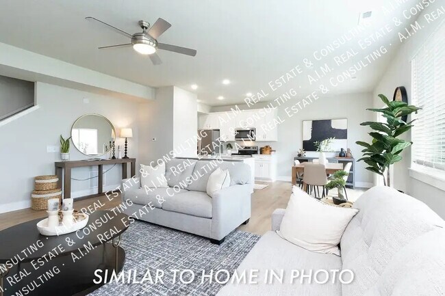 Building Photo - 6957 Poppy Ct