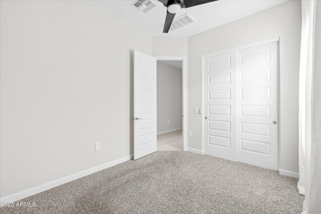 Building Photo - 21425 N 59th St