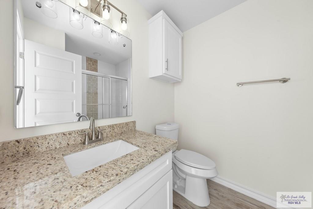 Building Photo - 690 Seminole Ln