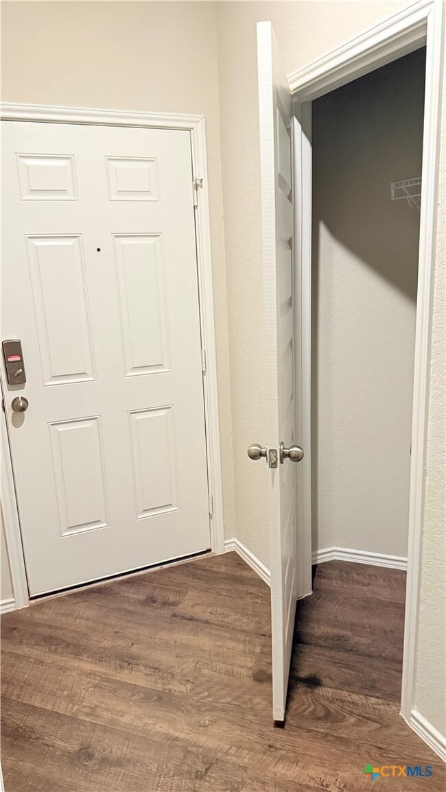 Building Photo - 328 Havarti Wy