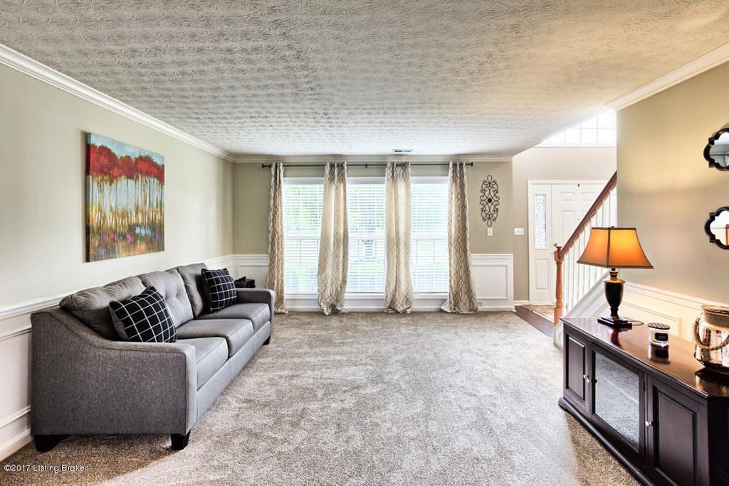 Building Photo - 9217 Eminence Ct