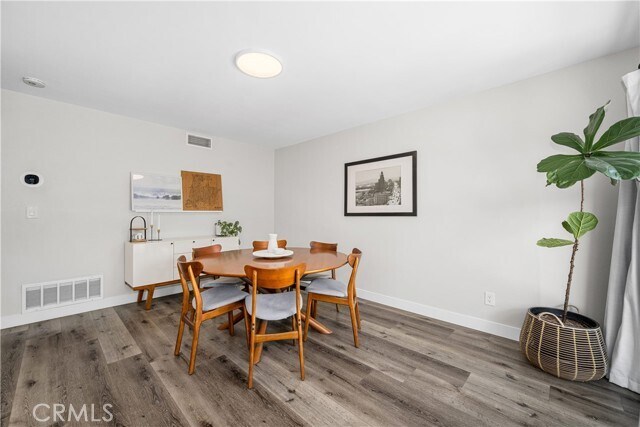 Building Photo - 3600 Lama Ave