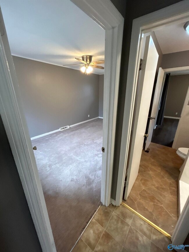 Building Photo - 613 Dawson Terrace NW