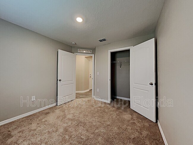 Building Photo - 1904 Michigan Way