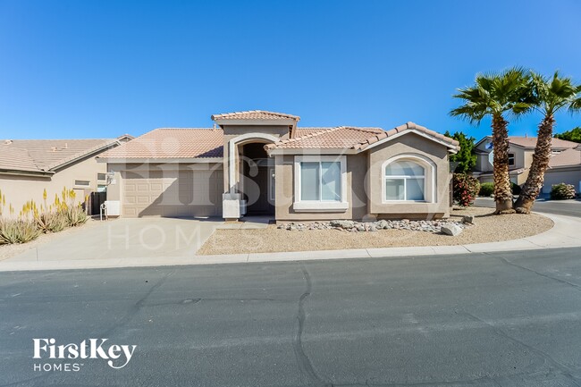 Building Photo - 6648 E Russell St