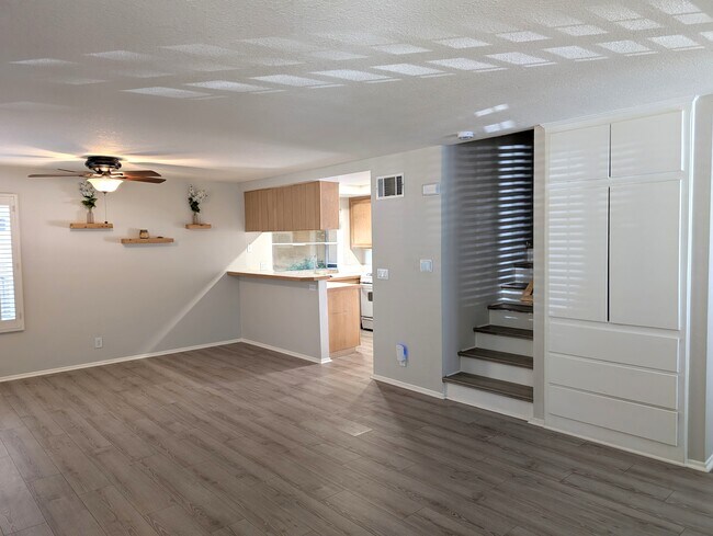 Building Photo - 22649 Copper Hill Dr