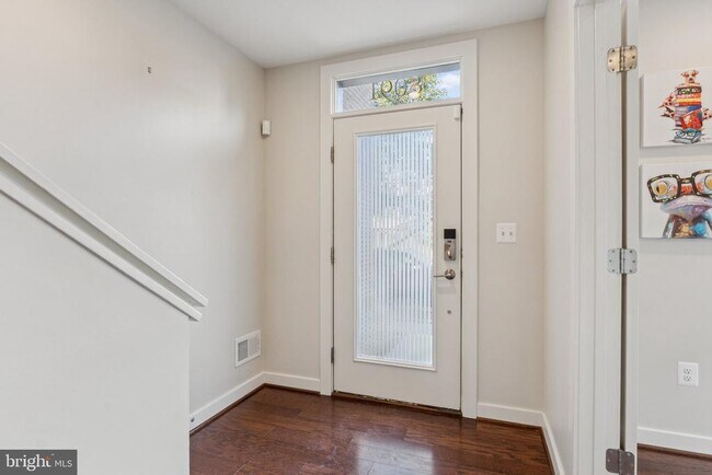 Building Photo - 8091 Red Hook St