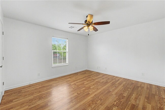 Building Photo - 5213 S 62nd St