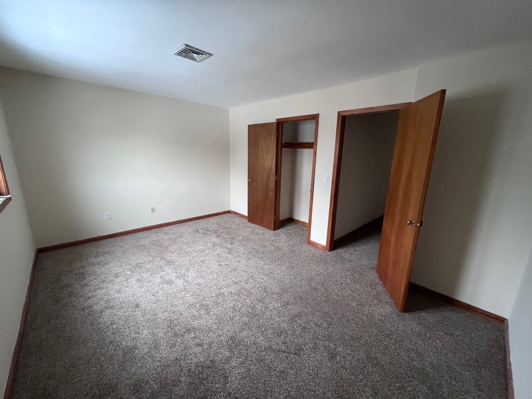 Building Photo - 150 Pacific St