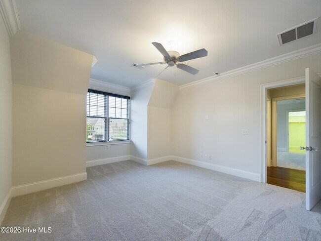 Building Photo - 3724 Rolston Dr